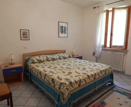 N043 Numana Bilocale Con Giardino * Sirolo